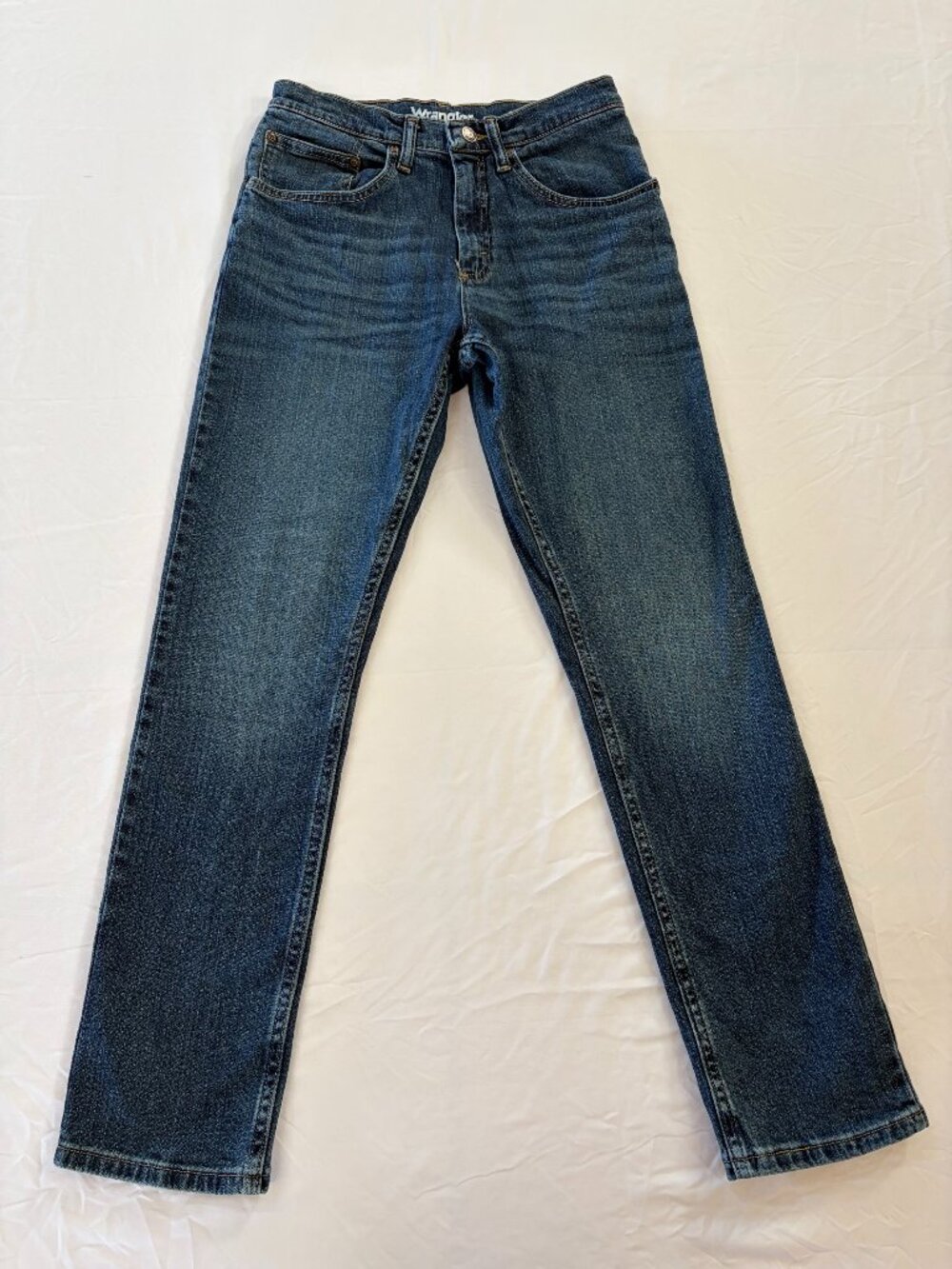 Wrangler Men's Slim Fit Jeans 29x30; Style 112370324 Dark Wash.